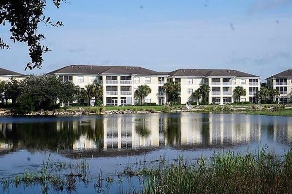 WATERSIDE CLUB 02 AT HERITAGE