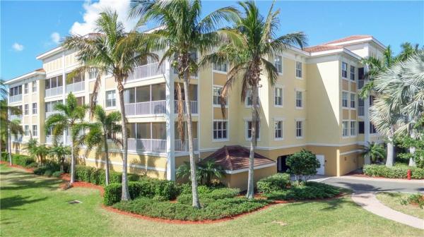 FOUNTAIN COURT BLDG 03