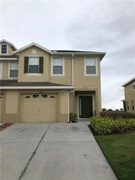 TWNHOMES FLORA RIDGE P2