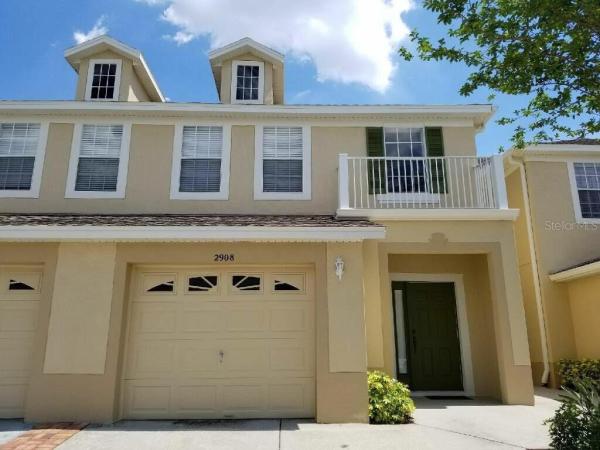 TWNHOMES FLORA RIDGE P2