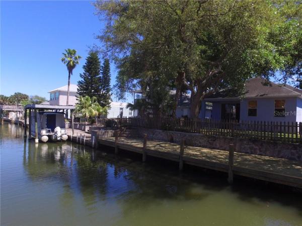 SOUTH WATERFRONT PARK