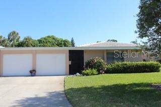 SOUTH GATE VILLAGE GREEN 09