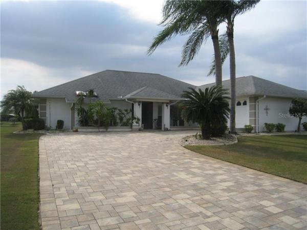 CALOOSA COUNTRY CLUB ESTATES