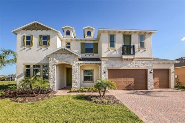 THE OVERLOOK AT JOHNS LAKE POINTE