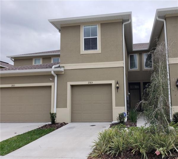 BROADWAY CENTRE TWNHMS