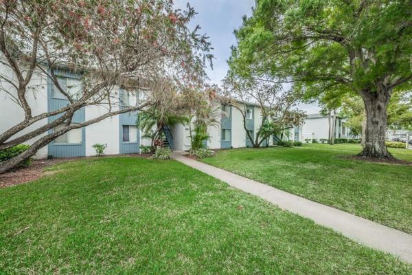 EAST LAKE WOODLANDS CYPRESS ESTATES