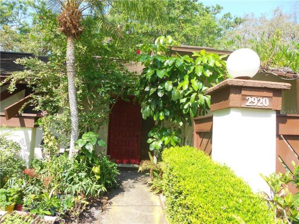 STRATHMORE GATE-EAST