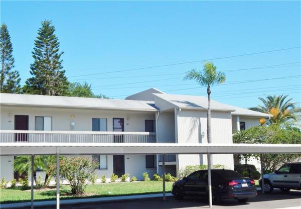 EAST LAKE WOODLANDS CONDO