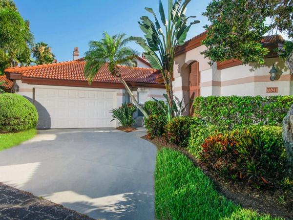 PRESTANCIA; MARA VILLAS