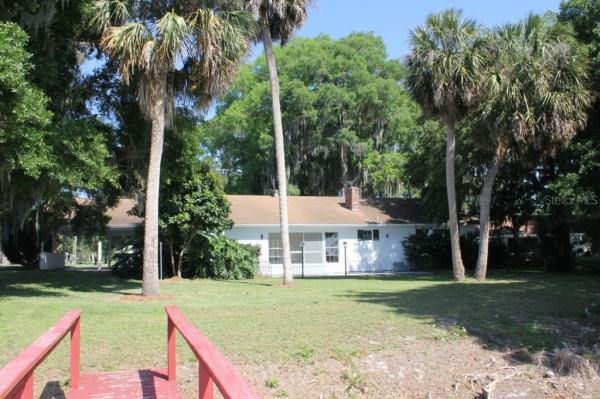 LEESBURG LOVES POINT