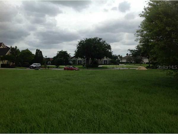 FAIRWAY LAKES AT GRASSLANDS