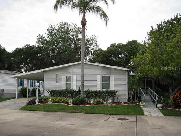 RIDGEWOOD OAKS CONDO PHS 2,3,4 CB21/98