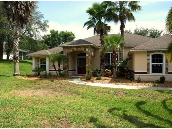 CRESCENT LAKE CLUB 1ST ADD