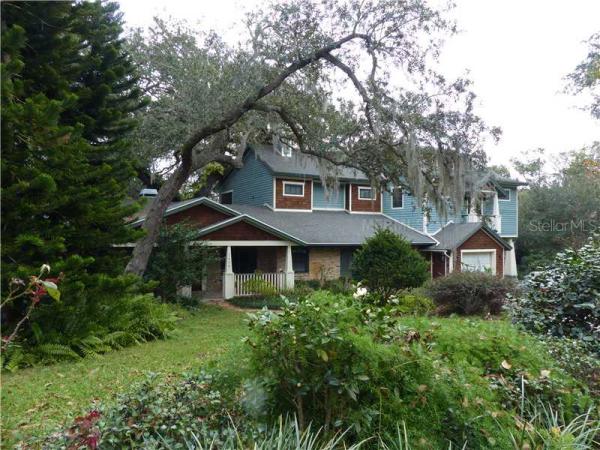 BANKS COLONIAL ESTATES