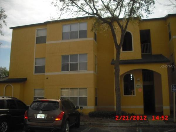 VENETIAN PLACE CONDO