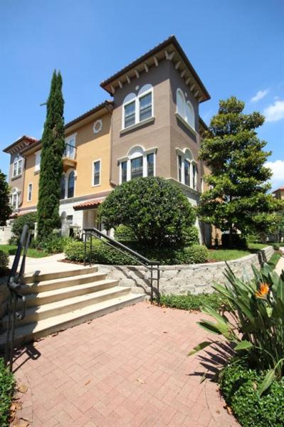 FOUNTAIN PARKE AT LAKE MARY