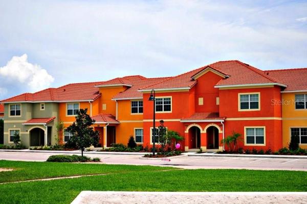 PARADISE PALMS RESORT P1