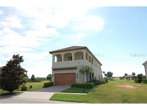 REUNION WEST VILLAGE