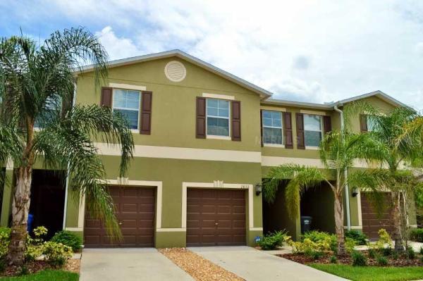 LAKE BRANDON TOWNHOMES 114-A