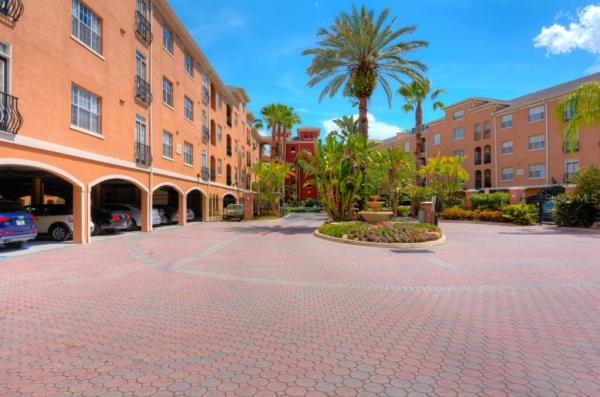 HARBOUR PLACE CITY HOMES A CONDO