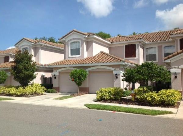 COACHMAN RESERVE CONDO