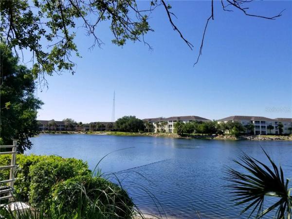 WATERSIDE CLUB 01 AT HERITAGE