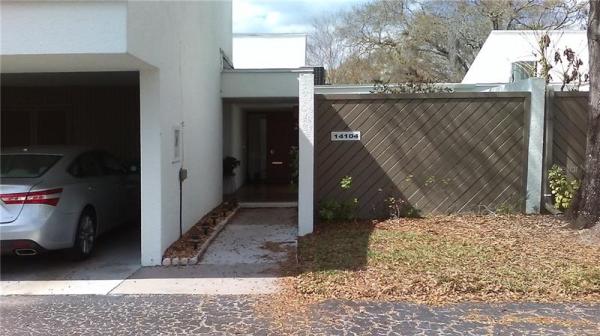 CARROLLWOOD VILLAGE CYPRESS CLUSTER HOUSES