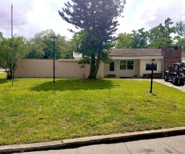 COUNTRY CLUB MANOR UNIT 1