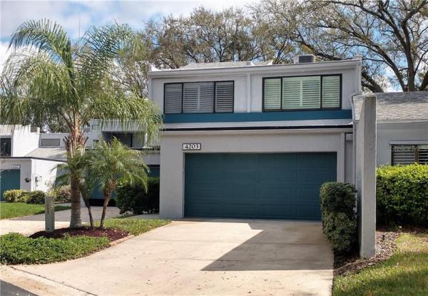 CARROLLWOOD VILLAGE FAIRWAY TWNHS CONDO