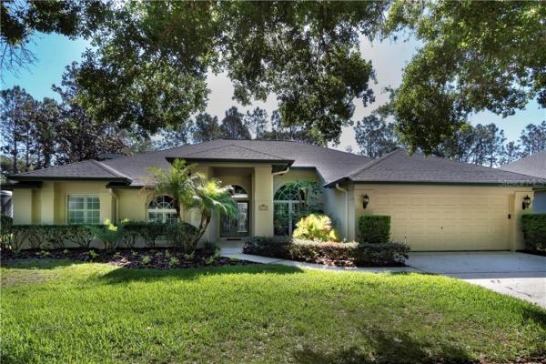 RIVER HILLS COUNTRY CLUB PH 01