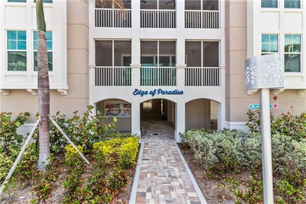 MARINA WALK ON HARBOUR ISLE PH 2-11 OR26