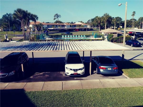 EAST LAKE WOODLANDS CONDO