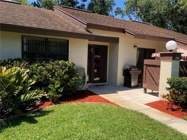 STRATHMORE GATE-EAST