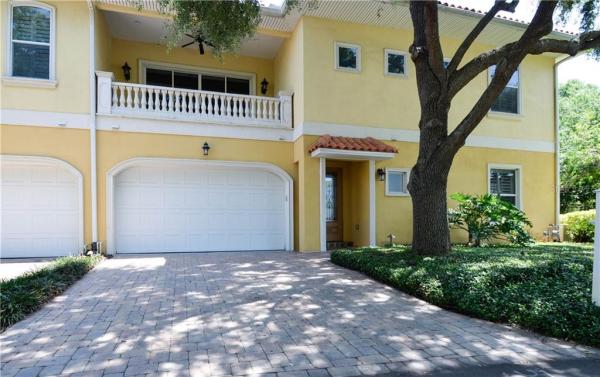 VILLAS OF TEXAS TWNHMS