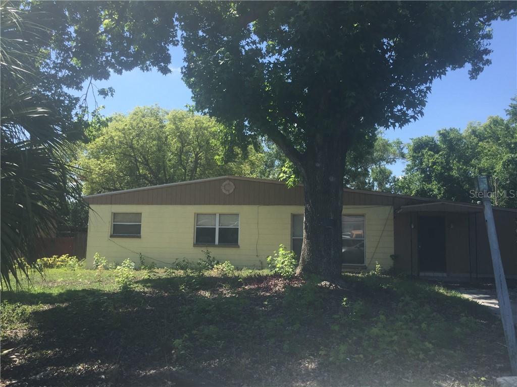 AYALAS GROVE - фото