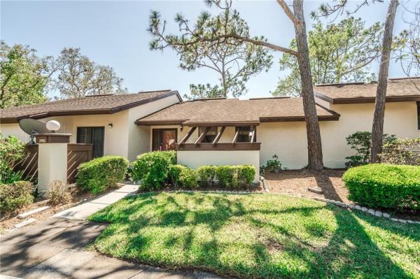 STRATHMORE GATE-EAST