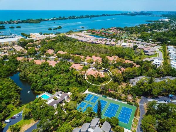 BLACKBURN POINT WOODS