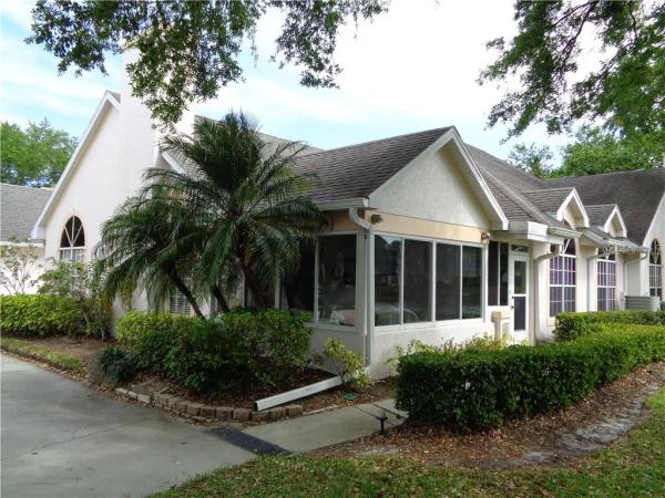 CALUMET AT CENTERGATE 1