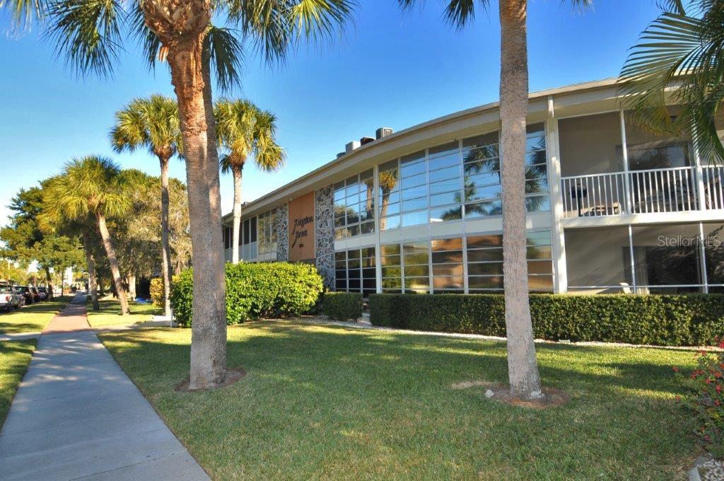 KINGSTON ARMS - фото