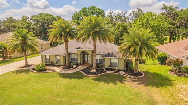 FAIRWAYS/ROLLING HILLS 01