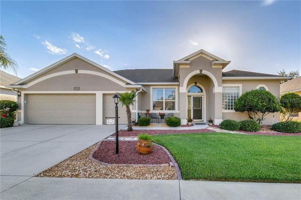 PLANTATION AT LEESBURG LAUREL VALLEY VIL