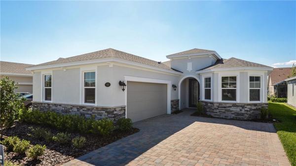 CRESSWIND AT VICTORIA GARDENS