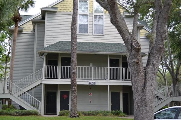 CENTRAL PARK METROWEST CONDO