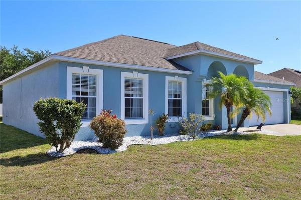 HART LAKE COVE PH 02