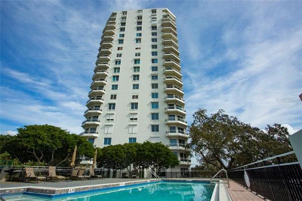 BAYSHORE REGENCY A CONDO