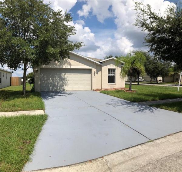 CARRIAGE POINTE PH 01