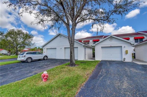 EAST BAY GOLF VILLAS AT WATER VIEW CONDO