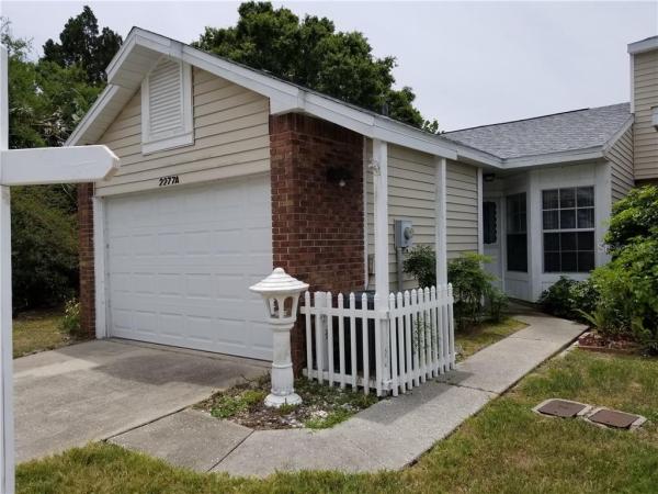 VILLAS OF BEACON GROVES