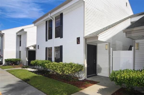 PALMS OF TARPON SPGS THE CONDO