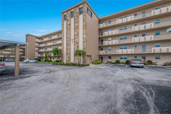 IRONWOOD SIXTH CONDO